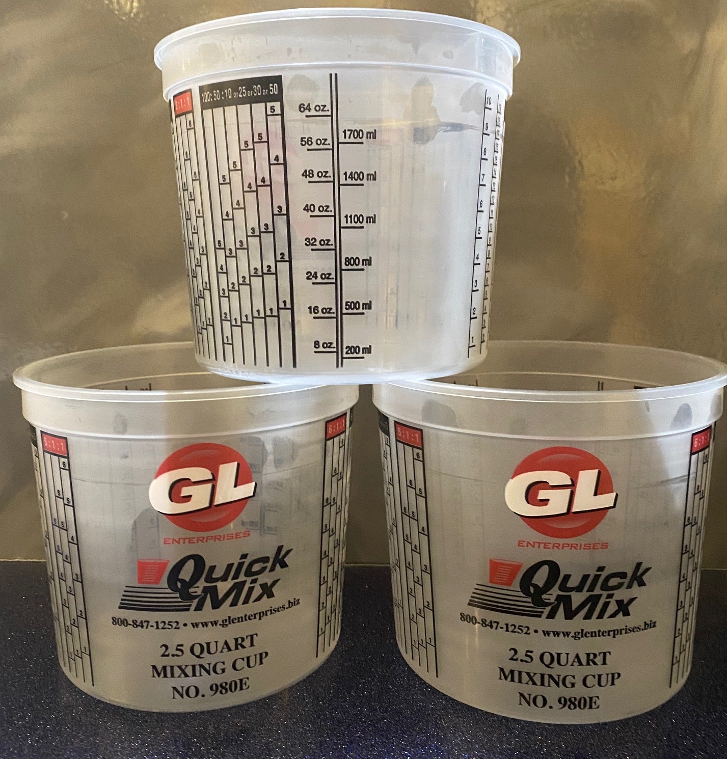 Measuring Cups and Buckets